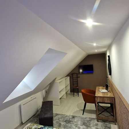Apt Moderne Mont-Saint-Michel Saint-James Exterior foto